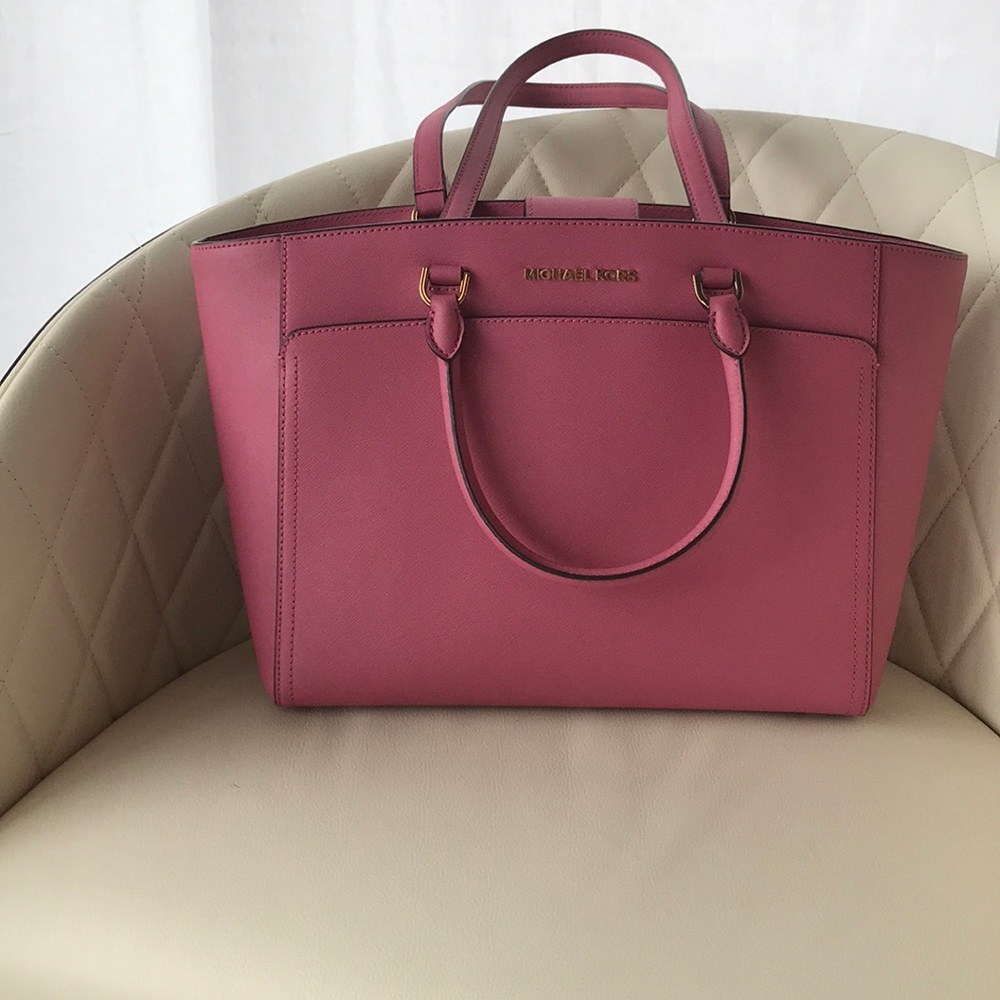 Michael Kors Emmy Top Handle Tote